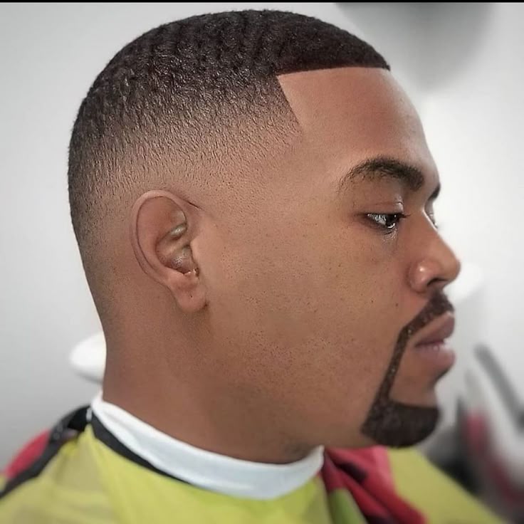 Skin / Bald Fade