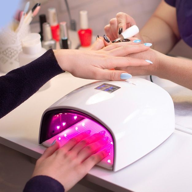 Manicure